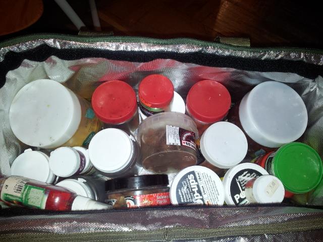 Diverse 2014 - geanta-momeli-carlig.jpg